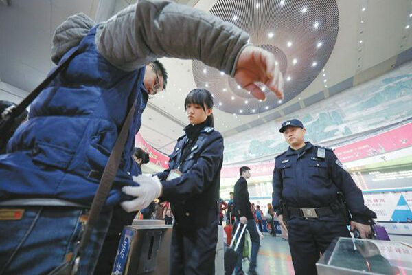 氫氣球通過(guò)不了安檢設(shè)備檢查